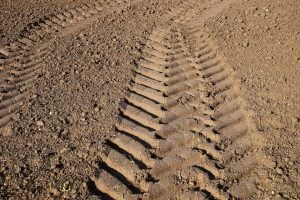 soil compaction causes by machinery